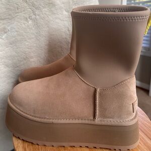 Ugg Classic Dipper Boot